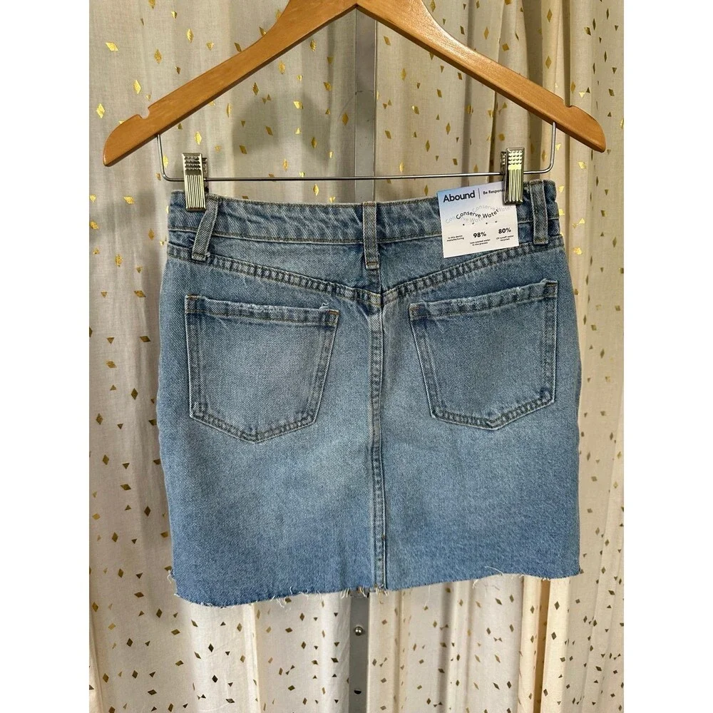 NWT Abound 100% Cotton Factory Faded Distressed Denim Jeans Mini Skirt 27